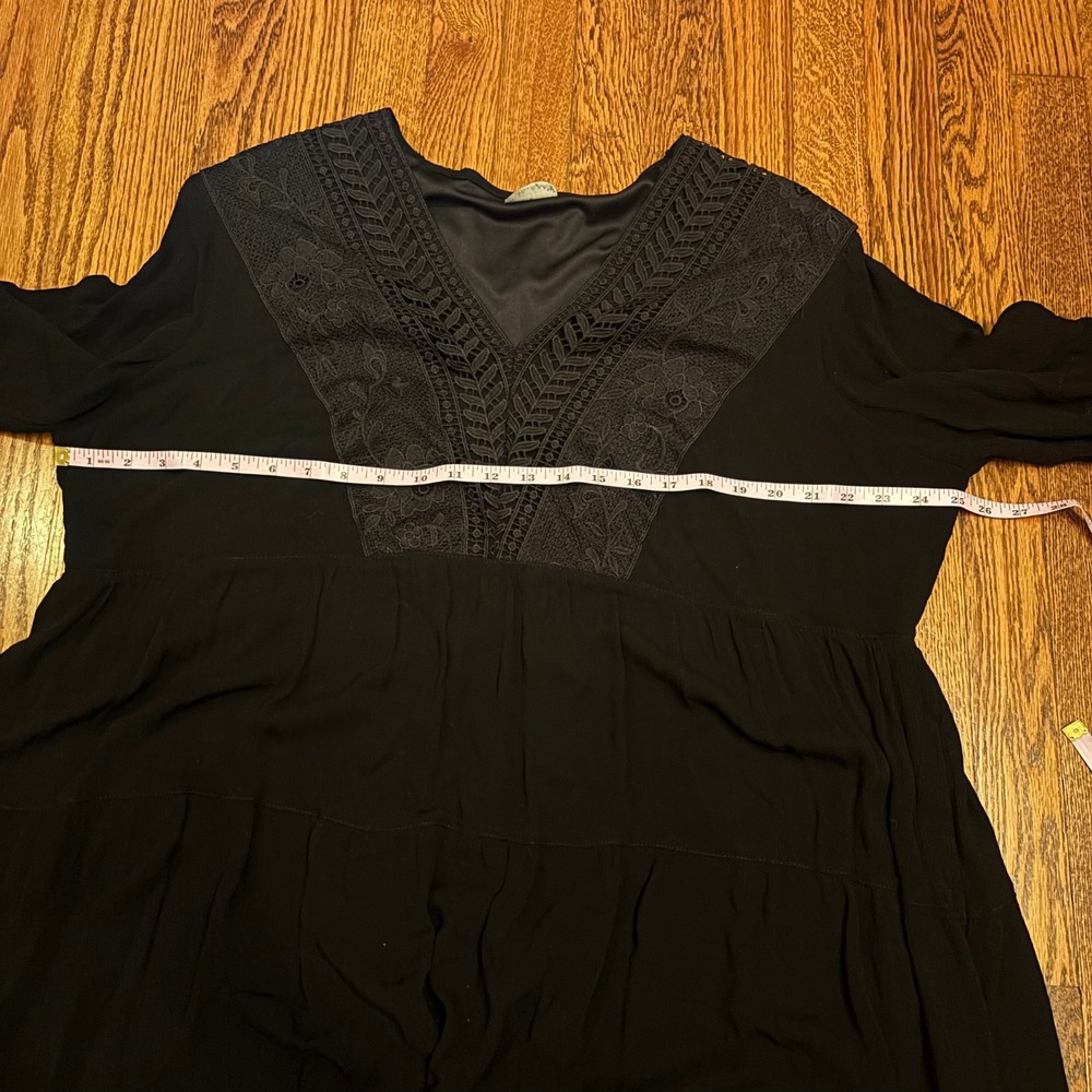 Arula Black Crochet Lace V-Neck Tiered Mini Dress Bell Sleeve Boho Plus Size B - Picture 6 of 7